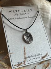 Load image into Gallery viewer, July Birth Flower -Water Lily-