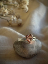 Load image into Gallery viewer, Copper Heart Ring -Engraved Heart Ritual・2026