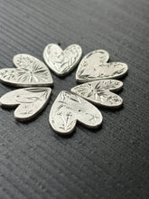 Load image into Gallery viewer, Heart Pendant -The Engraved Heart Ritual ・2026