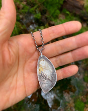 Load image into Gallery viewer, Fossilized Coral Necklace