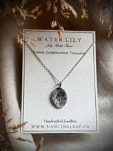 Load image into Gallery viewer, July Birth Flower -Water Lily-