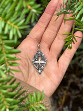 Load image into Gallery viewer, White Raven & Spring Blossoms -Emerald