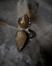 Load image into Gallery viewer, Sapphire & Rutilated Quartz Ring