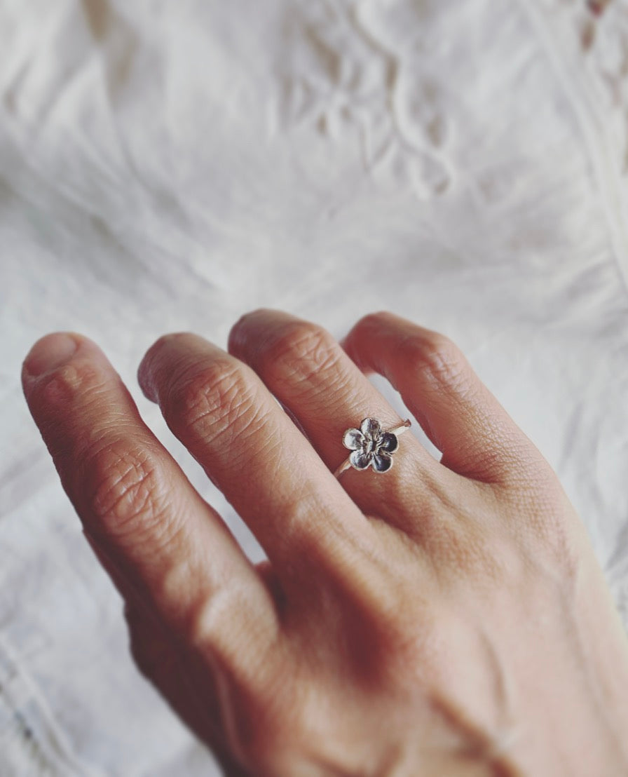 Rowan Blossom Ring -courage, wisdom & protection- – Dancing Leaf