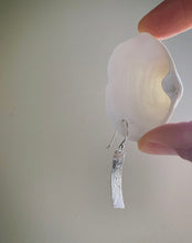 Load image into Gallery viewer, light weight unique silver earrings