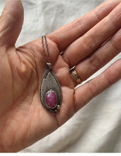 Load image into Gallery viewer, Forest Necklace, Canada