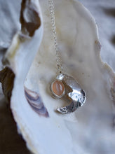 Load image into Gallery viewer, silver bird necklace