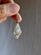 Load image into Gallery viewer, plant necklace canada