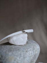 Load image into Gallery viewer, crescent moon stud earring