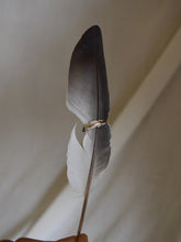 Load image into Gallery viewer, gold and silver feather ring canada
