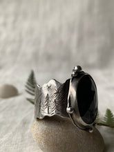 Load image into Gallery viewer, Deep Cove Ring - Faceted Grey Shade Sapphire -