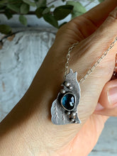 Load image into Gallery viewer, West Coast Nature -Wolf- London Blue Topaz