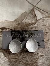 Load image into Gallery viewer, Silver Petal Earrings - Hydrangea Sepals - d -