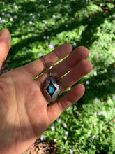 Load image into Gallery viewer, Shadow Box Necklace ✴︎Opal ✴︎c✴︎