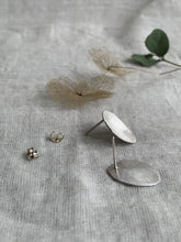 Load image into Gallery viewer, naturalist jewelry