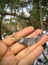 Load image into Gallery viewer, Sailing In The Moon ✴︎Crescent Moon Boat Choker Necklace✴︎