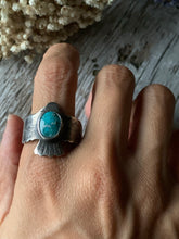 Load image into Gallery viewer, Turquoise Ring ✴︎Eagle ✴︎