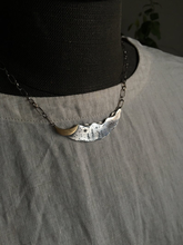 Load image into Gallery viewer, crescent moon necklace canada
