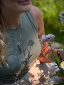 Feather Necklace -Flicker-