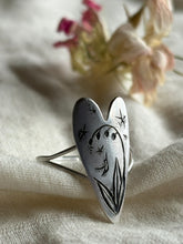 Load image into Gallery viewer, Heart Ring -The Engraved Heart Ritual ・2026
