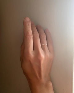 simple diamond ring, yellow gold