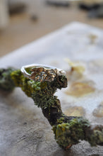 Load image into Gallery viewer, Snail &amp; Aquamarine Ring
