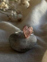 Load image into Gallery viewer, Copper Heart Ring -Engraved Heart Ritual・2026

