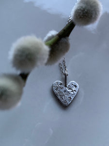 Silver Heart Necklace -Butterfly & Nadeshiko