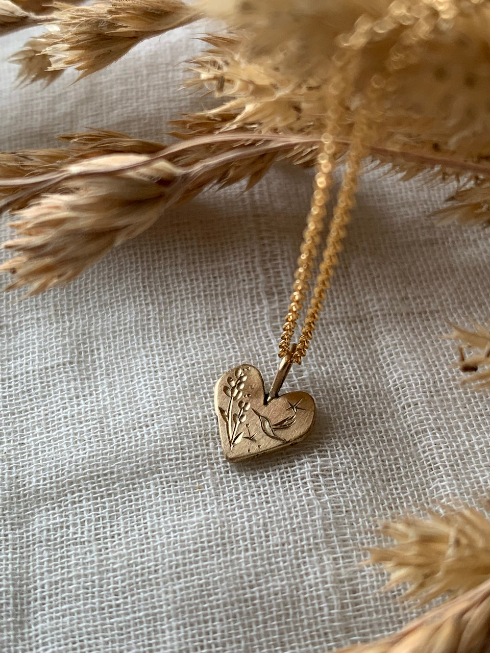 Gold Heart Necklace - Hummingbird - S -