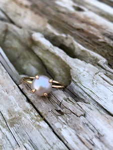 Handcrafted pearl ring. 14k gold filled 