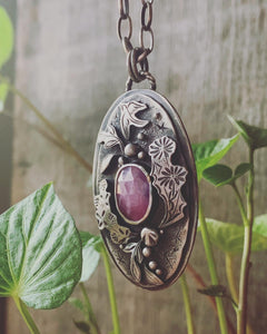 Forest Treasures -Wild Flowers & Pink Sapphire-