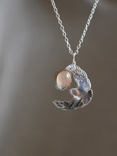Load image into Gallery viewer, silver bird necklace
