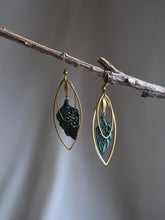 Load image into Gallery viewer, dancing leaf jewelry
