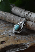 Load image into Gallery viewer, turquoise pendant necklace for sale Canada
