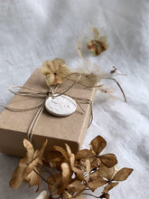 Load image into Gallery viewer, Nature inspired jewelry for sale Canada
