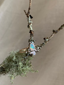 dancing leaf design opal ring