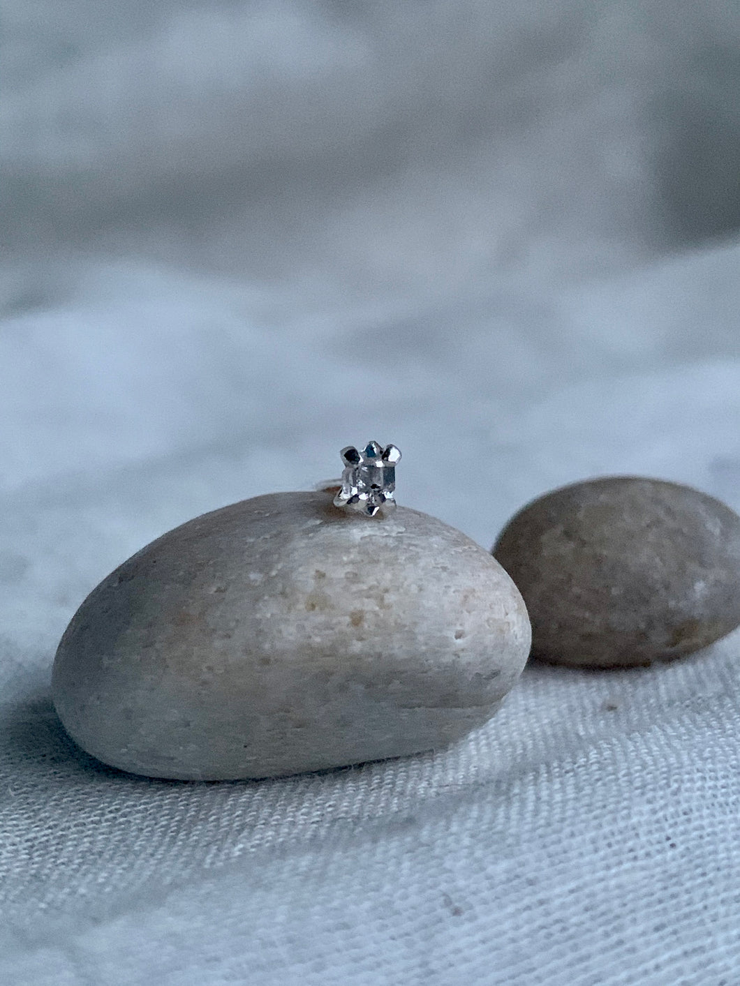 herkimer diamond solitaire earring