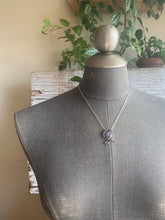 Load image into Gallery viewer, West Coast Nature -Raven Necklace- Moss Aquamarine
