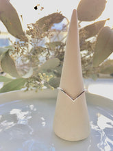 Load image into Gallery viewer, silver chevron ring
