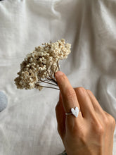 Load image into Gallery viewer, silver heart ring
