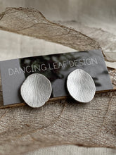 Load image into Gallery viewer, Hydrangea petal earrings
