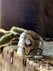 Hummingbird Saddle Ring - Rustic Diamond -