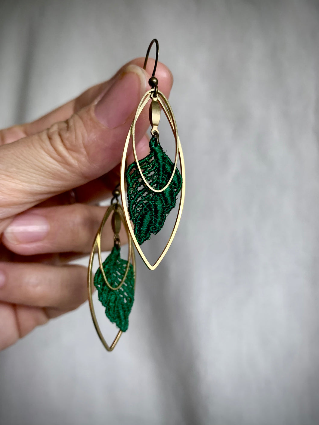 Eila // Lace Earrings ✴︎ Forest Green ✴︎